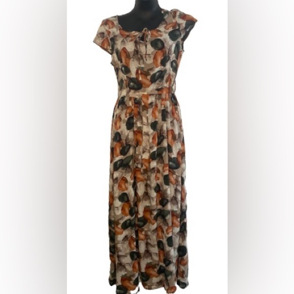 Julia Print Maxi Dress - Picture 1 of 7